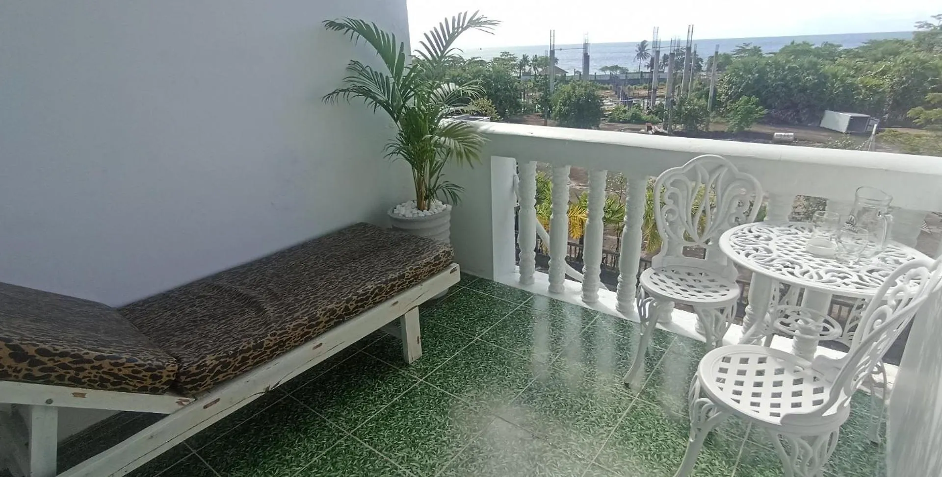 Hawaii Lounge Hotel Sihanoukville